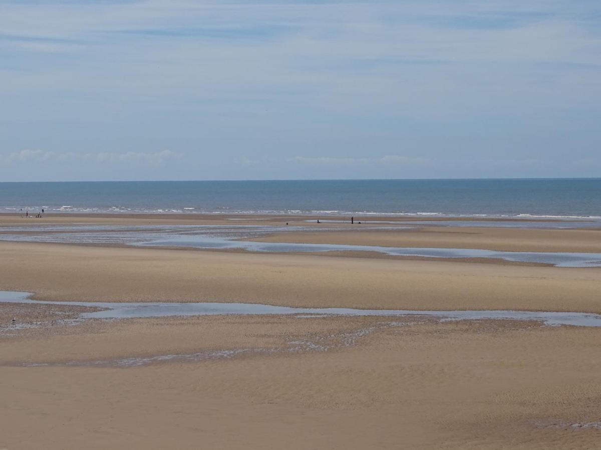 Ocean Bay Hotell Blackpool Exteriör bild