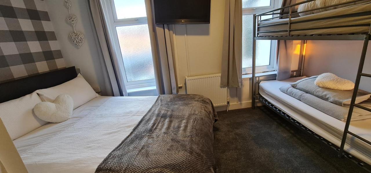 Ocean Bay Hotell Blackpool Exteriör bild