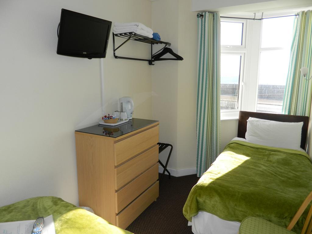 Ocean Bay Hotell Blackpool Exteriör bild