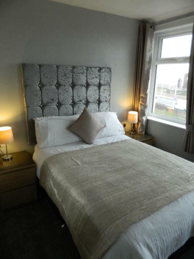 Ocean Bay Hotell Blackpool Exteriör bild