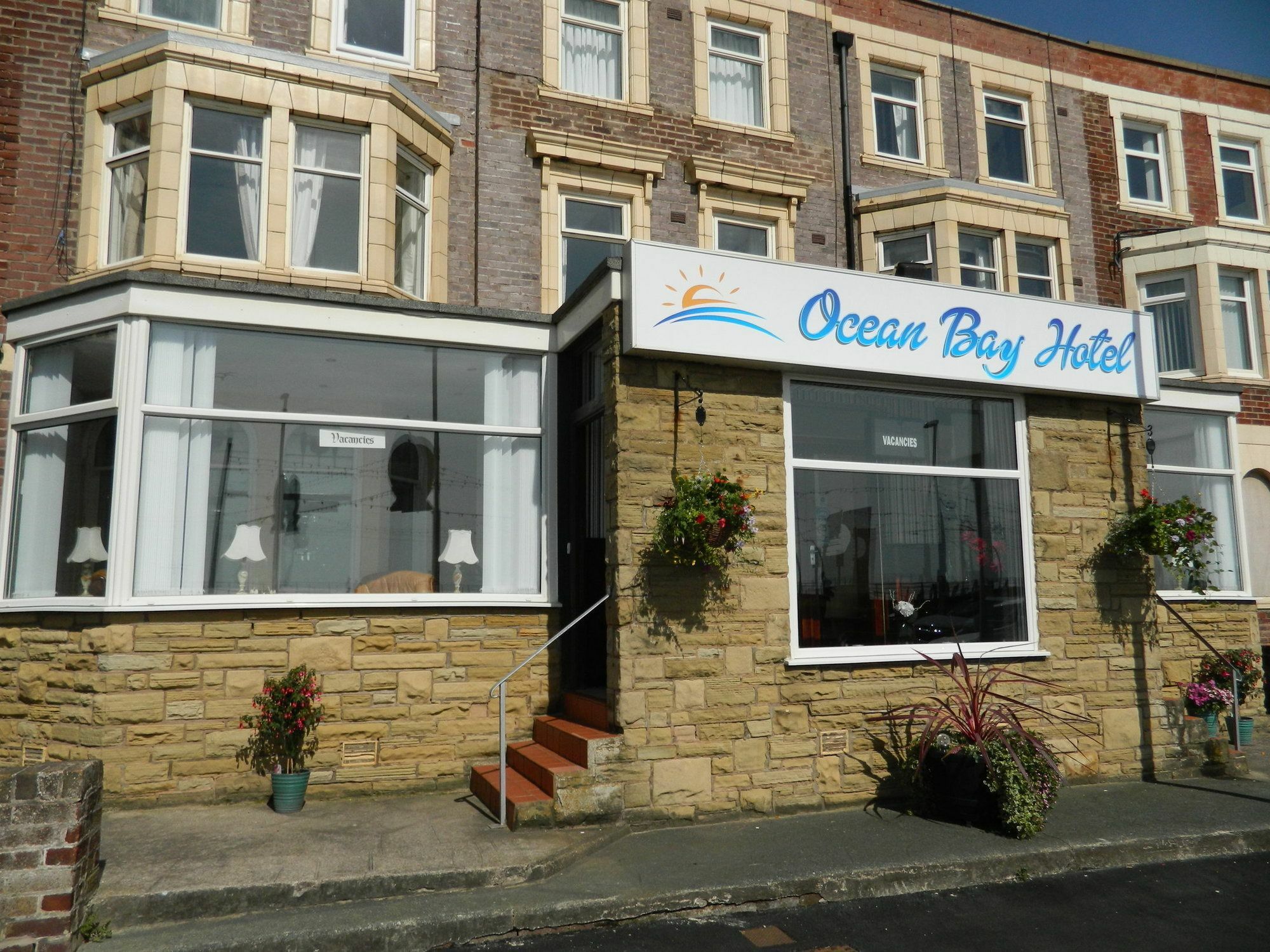 Ocean Bay Hotell Blackpool Exteriör bild